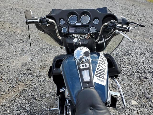 1HD1FCW171Y644942 - 2001 HARLEY-DAVIDSON FLHTCUI 蓝色 照片 5