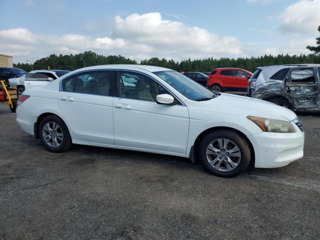 1HGCP2F62BA103368 - 2011 HONDA ACCORD SE WHITE photo 4