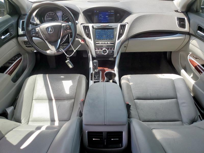 19UUB1F58HA002512 - 2017 ACURA TLX TECH SILVER photo 8
