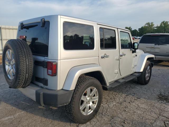 1C4BJWEG0CL274977 - 2012 JEEP WRANGLER U SAHARA Արծաթագույն լուսանկար 3