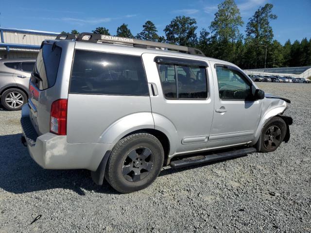 5N1AR18U26C643329 - 2006 NISSAN PATHFINDER LE GRAY photo 3