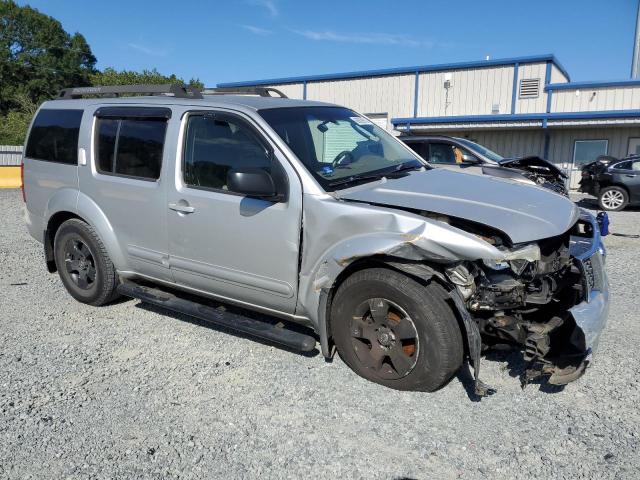 5N1AR18U26C643329 - 2006 NISSAN PATHFINDER LE GRAY photo 4