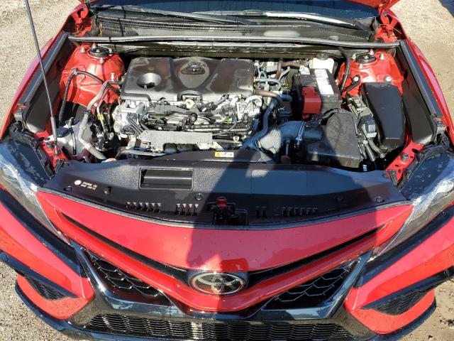 4T1T11AK6PU089507 - 2023 TOYOTA CAMRY SE NIGHT SHADE RED photo 11
