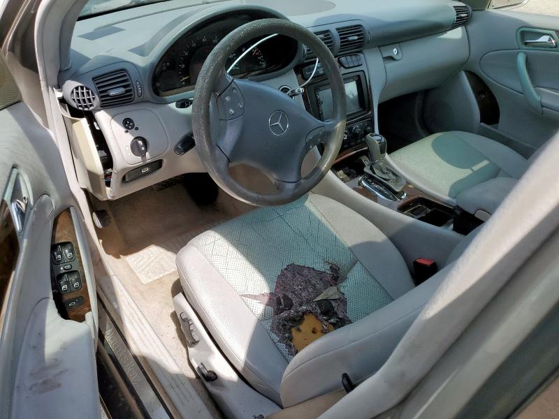 WDBRF61J34E017396 - 2004 MERCEDES-BENZ C 240 SILVER photo 8