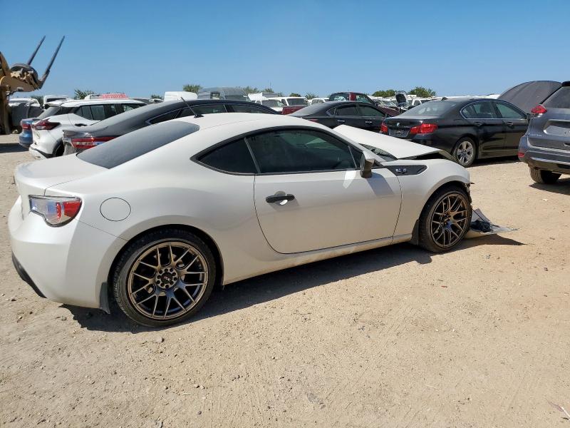 JF1ZNAA18D2712102 - 2013 TOYOTA SCION FR-S თეთრი ფოტო 3