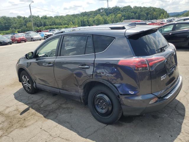 JTMZFREV1JJ200640 - 2018 TOYOTA RAV4 LE GRAY photo 2