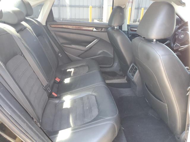 1VWCP7A39DC088753 - 2013 VOLKSWAGEN PASSAT SEL BLACK photo 11