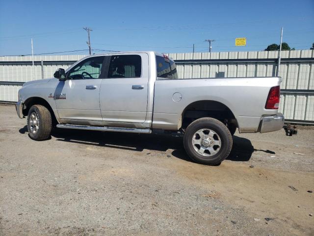 3C6UR5DL7HG584100 - 2017 RAM 2500 SLT Արծաթագույն լուսանկար 2