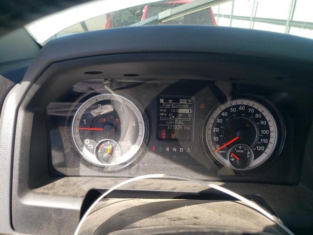 3C6UR5DL7HG584100 - 2017 RAM 2500 SLT Արծաթագույն լուսանկար 9