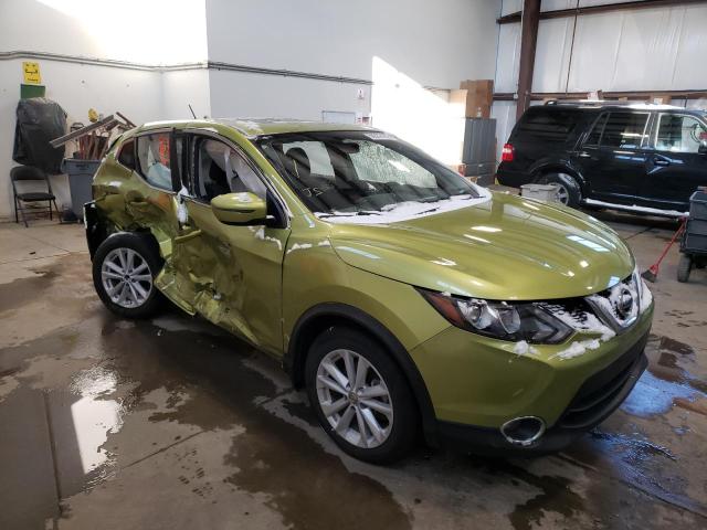 JN1BJ1CR2HW130623 - 2017 NISSAN ROGUE SPOR S GREEN photo 1