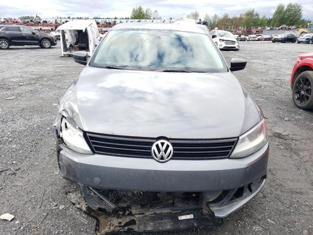 3VW2K7AJ1DM446466 - 2013 VOLKSWAGEN JETTA BASE 石墨色 照片 5