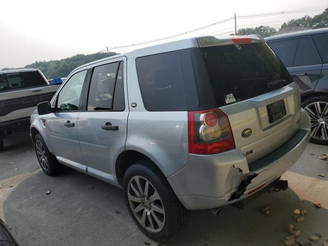 SALFR24N28H084989 - 2008 LAND ROVER LR2 HSE SILVER photo 2