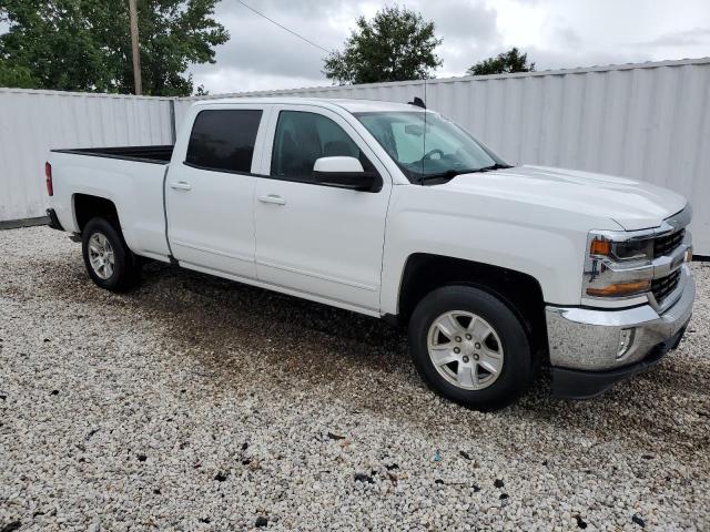 3GCUKREC7JG471627 - 2018 CHEVROLET SILVERADO K1500 LT WHITE photo 4