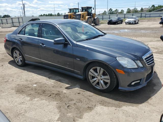 WDDHF2EBXBA468537 - 2011 MERCEDES-BENZ E 350 BLUETEC GRAY photo 4