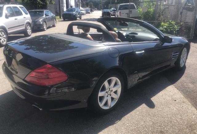 WDBSK75F23F036913 - 2003 MERCEDES-BENZ SL 500R BLACK photo 4