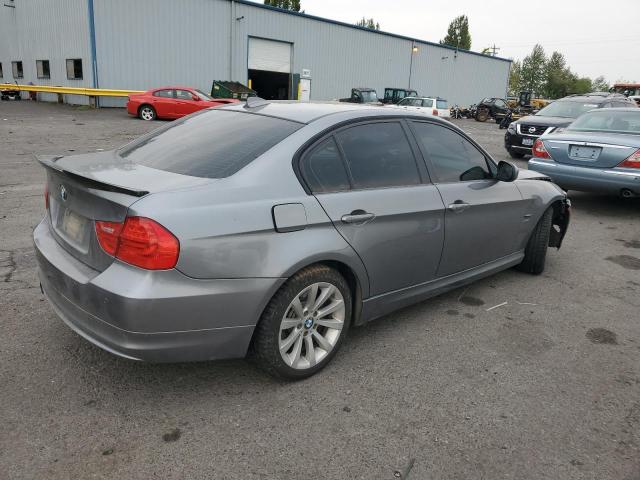 WBAPK5C50BA995323 - 2011 BMW 328 XI SULEV GRAY photo 3