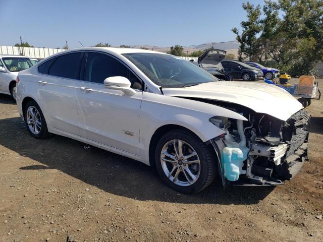 3FA6P0SU8FR139863 - 2015 FORD FUSION TITANIUM PHEV WHITE photo 4