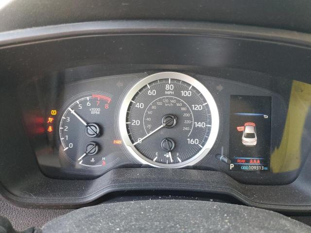 5YFEPMAE8NP272747 - 2022 TOYOTA COROLLA LE SILVER photo 9