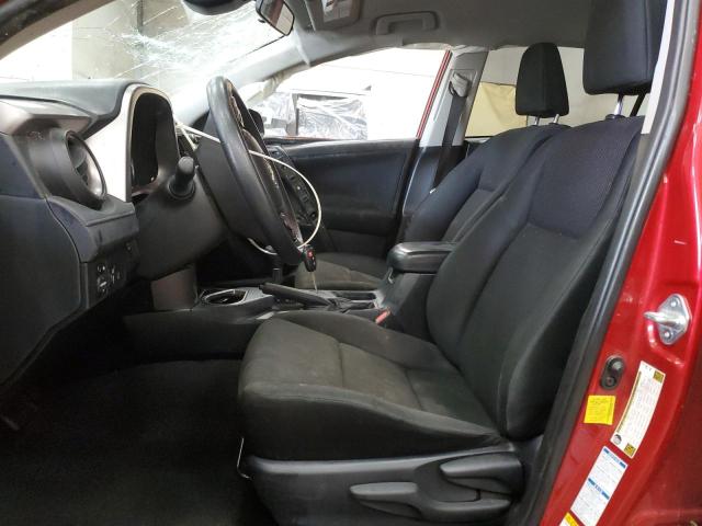JTMBFREV3HJ153980 - 2017 TOYOTA RAV4 LE RED photo 7