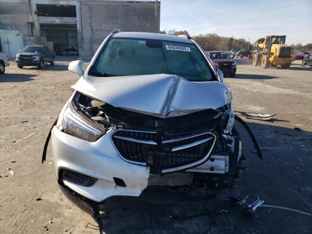 KL4CJESB4HB106791 - 2017 BUICK ENCORE PREFERRED SILVER photo 5