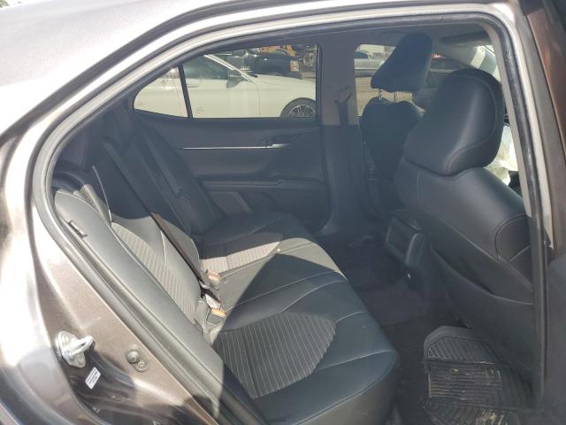 4T1T11AK0MU427950 - 2021 TOYOTA CAMRY SE GRAY photo 10