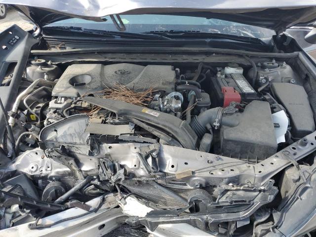 4T1T11AK0MU427950 - 2021 TOYOTA CAMRY SE GRAY photo 11