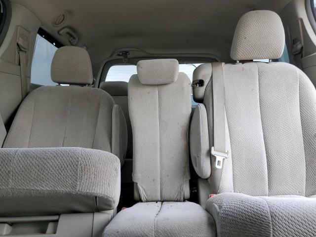 5TDKK3DC3BS017352 - 2011 TOYOTA SIENNA LE WHITE photo 10