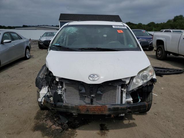 5TDKK3DC3BS017352 - 2011 TOYOTA SIENNA LE WHITE photo 5
