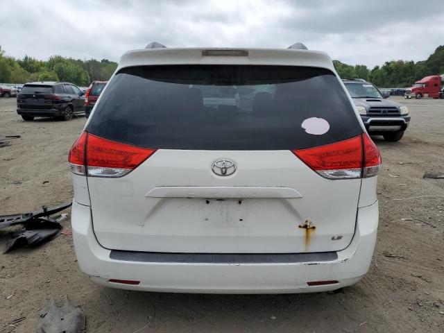 5TDKK3DC3BS017352 - 2011 TOYOTA SIENNA LE WHITE photo 6