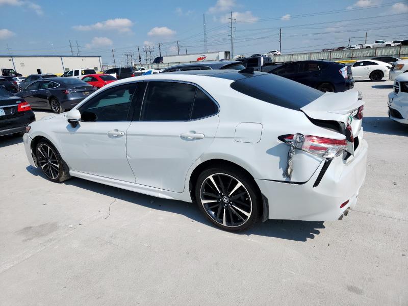 4T1B61HK1KU693672 - 2019 TOYOTA CAMRY XSE Ақ фото 2