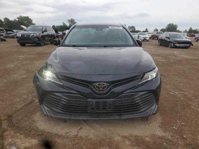4T1B11HK3JU094964 - 2018 TOYOTA CAMRY L Чорний фото 5