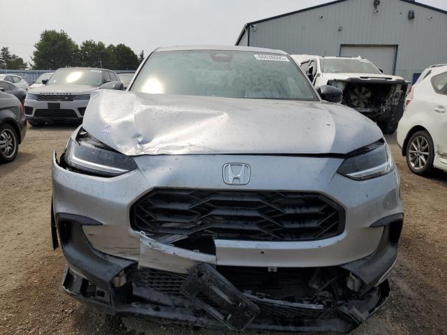 3CZRZ2H52PM105018 - 2023 HONDA HR-V SPORT Сұр фото 5