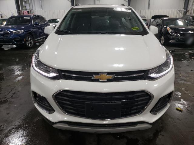 3GNCJRSB9JL409672 - 2018 CHEVROLET TRAX PREMIER WHITE photo 5