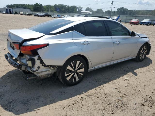 1N4BL4EV5KC152925 - 2019 NISSAN ALTIMA SL SILVER photo 3