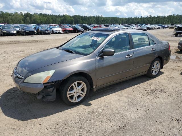 1HGCM56747A074904 - 2007 HONDA ACCORD EX GRAY photo 1