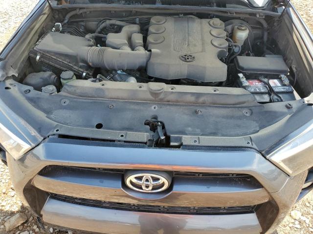 JTEZU5JR3H5155805 - 2017 TOYOTA 4RUNNER SR5 灰色 照片 12