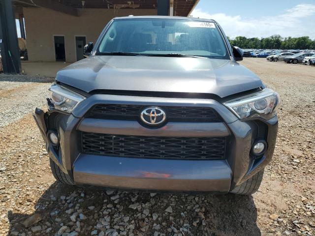 JTEZU5JR3H5155805 - 2017 TOYOTA 4RUNNER SR5 灰色 照片 5