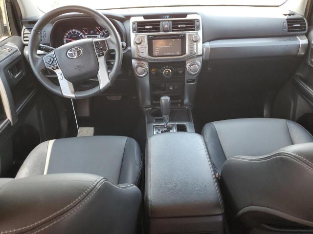 JTEZU5JR3H5155805 - 2017 TOYOTA 4RUNNER SR5 灰色 照片 8