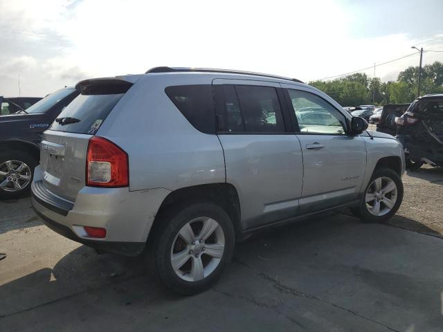 1J4NF1FB6BD231851 - 2011 JEEP COMPASS SPORT 银色 照片 3