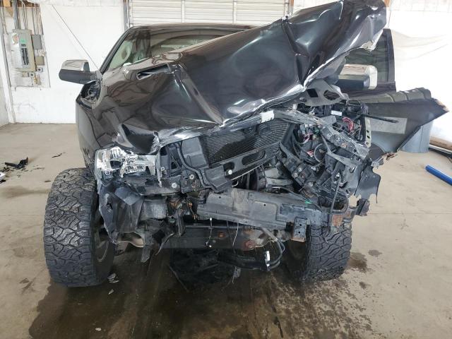 1D7RV1CT7AS256135 - 2010 DODGE RAM 1500 BLACK photo 11