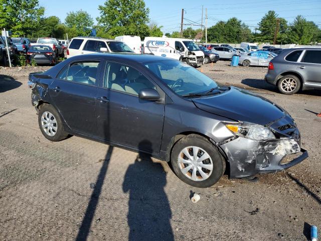 2T1BU4EE0DC031527 - 2013 TOYOTA COROLLA BASE CHARCOAL photo 4