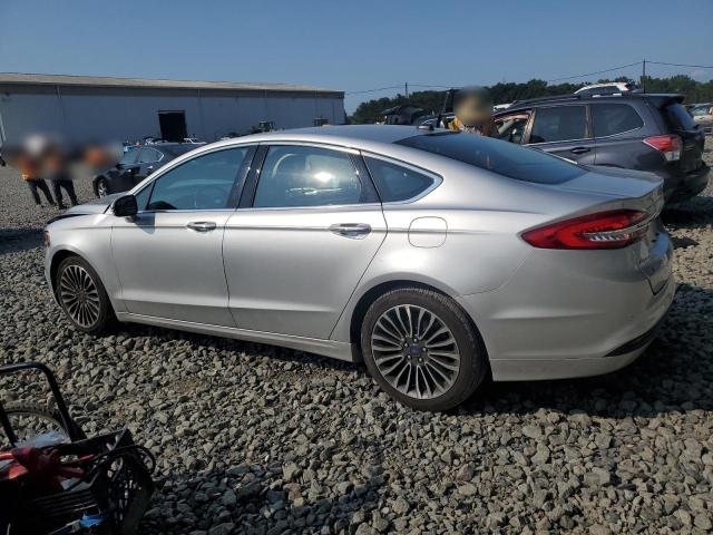 3FA6P0HD4JR164436 - 2018 FORD FUSION SE 银色 照片 2