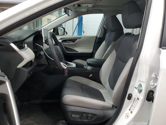2T3P1RFV8RW463774 - 2024 TOYOTA RAV4 XLE თეთრი ფოტო 7