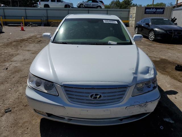 KMHFC46F17A200177 - 2007 HYUNDAI AZERA SE WHITE photo 5