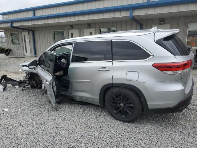 5TDJZRFH2JS561326 - 2018 TOYOTA HIGHLANDER SE Gümüş foto 2