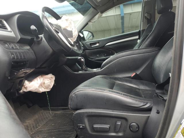 5TDJZRFH2JS561326 - 2018 TOYOTA HIGHLANDER SE Gümüş foto 7