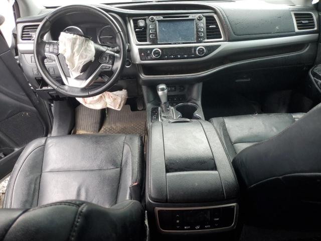 5TDJZRFH2JS561326 - 2018 TOYOTA HIGHLANDER SE Gümüş foto 8