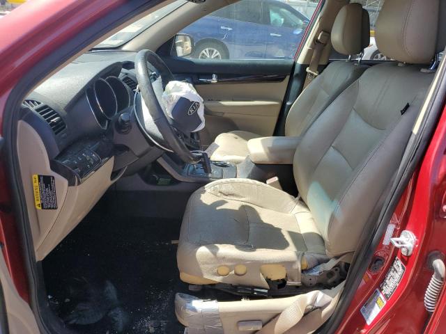 5XYKU4A28BG015962 - 2011 KIA SORENTO EX RED photo 7