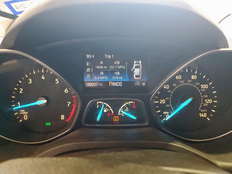 1FMCU0GD7KUB06768 - 2019 FORD ESCAPE SE Siyah fotoğraf 9