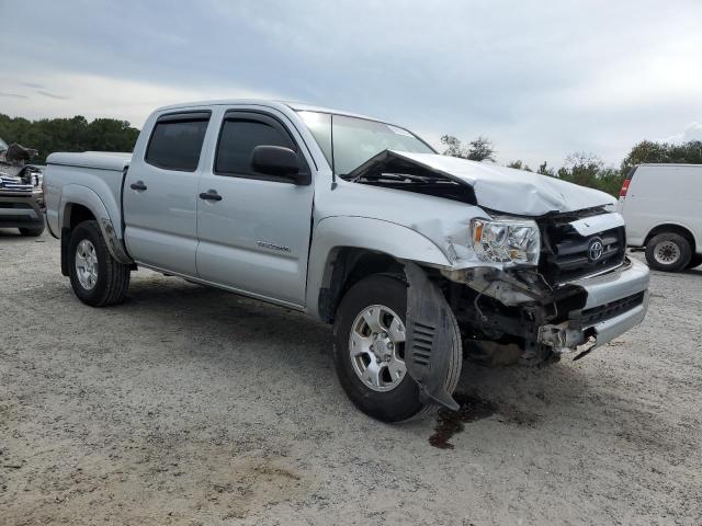 3TMJU62N07M030627 - 2007 TOYOTA TACOMA DOUBLE CAB PRERUNNER SILVER photo 4